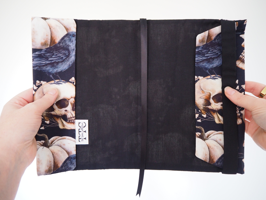 Dark Crow and Skull Dust Jacket